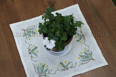 Cinquefoil Table Mat