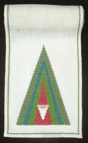 The Pixie in the Tree Runner The Pixie in the Tree Runner