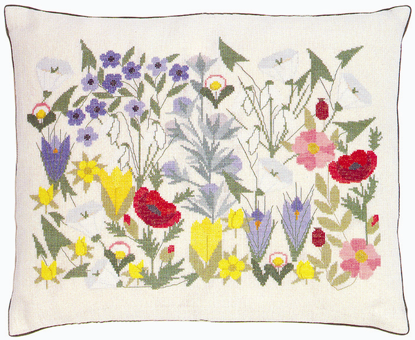 Flowerbed Pillow